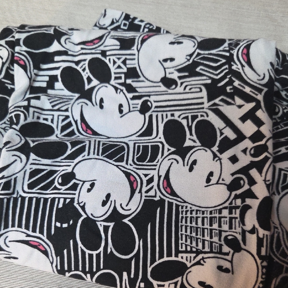 Mickey Mouse LuLaRoe Leggings TC